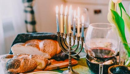 《植物大战僵尸》经典重置版将推出双人模式,操控僵尸进攻好友花园